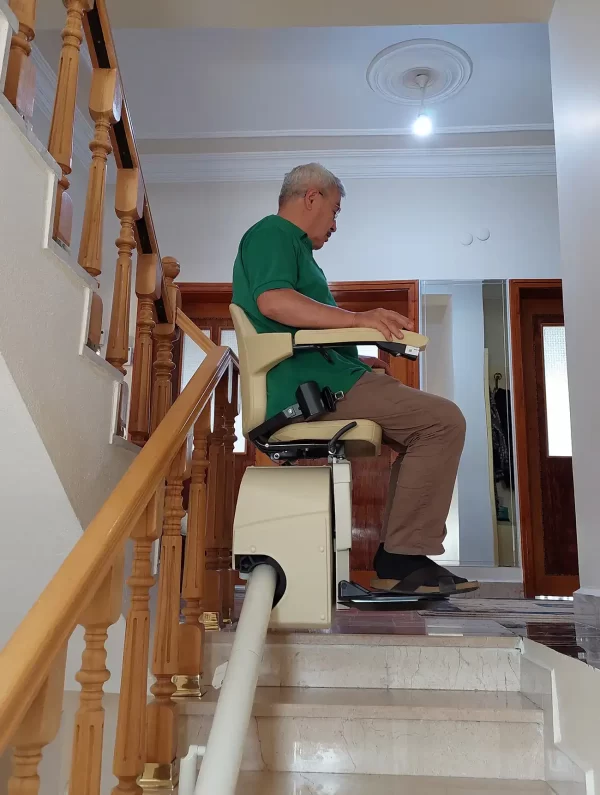 engelli koltuk asansörü